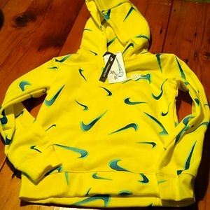 Nwt Nike girls hoody standard fit sz small